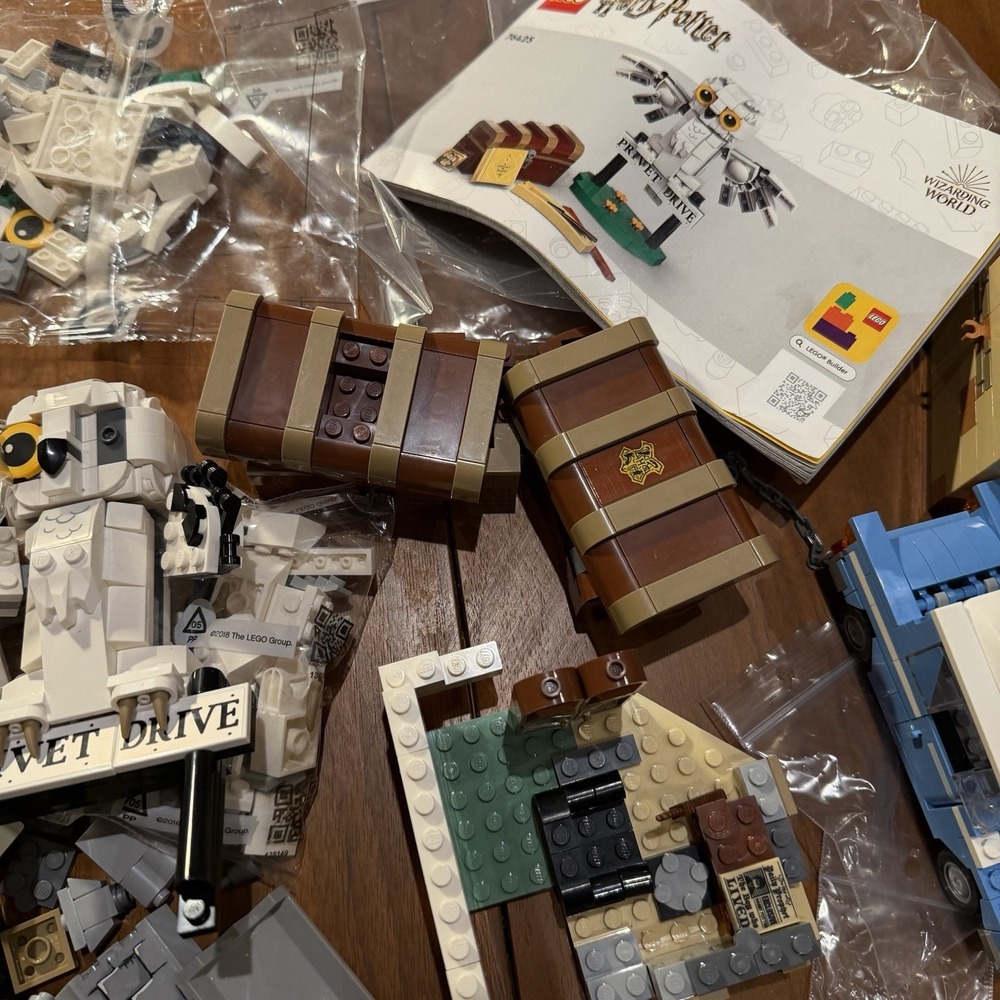 LEGO Harry Potter 4lb Lot 20+ Minifigures Sets - Picture 11 of 15